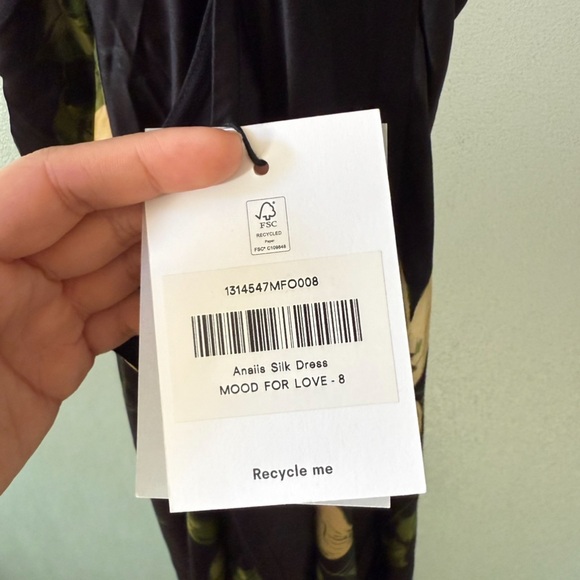 🆕 REFORMATION Anaiis Silk Maxi Dress in Mood For Love Sz 8 - Picture 7 of 7